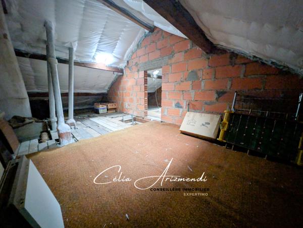 Noisy-le-Grand (93160) Noisy le Grand - Maison pleine de potentiel aux Richardets !