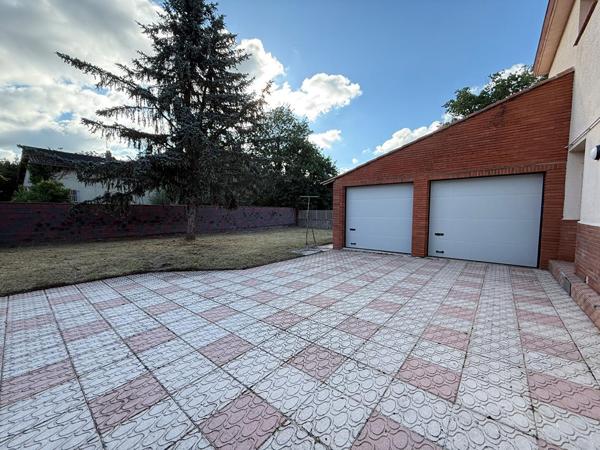 A LOEUR - PORTET SUR GARONNE - Maison T6 de 155 m² rénovée, avec cuisine équipée, climatisation, double garage et jardin cloturé - G1314