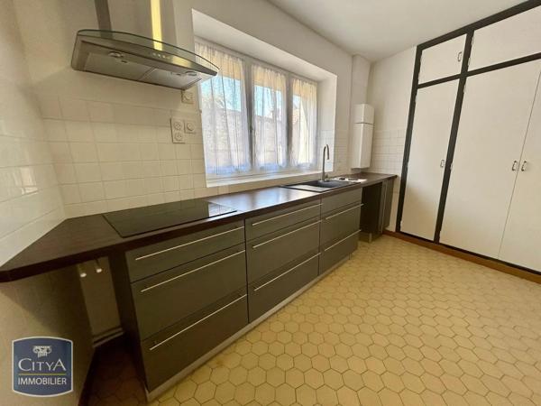 Maison à louer 4 pièces 93.7m² Mareau-aux-Prés (45370)