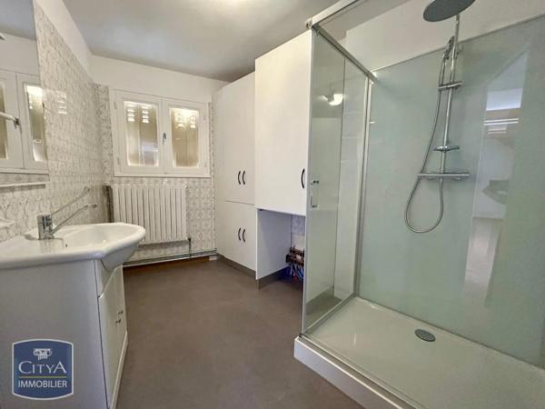 Maison à louer 4 pièces 93.7m² Mareau-aux-Prés (45370)