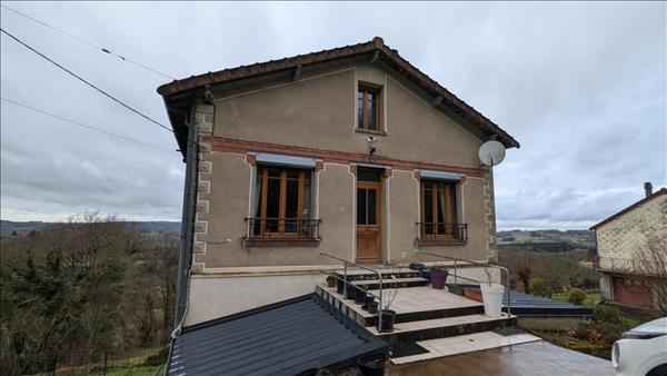 Maison à vendre |  Bourganeuf |  6 pièces | 107 m²