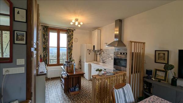 Maison à vendre |  Bourganeuf |  6 pièces | 107 m²