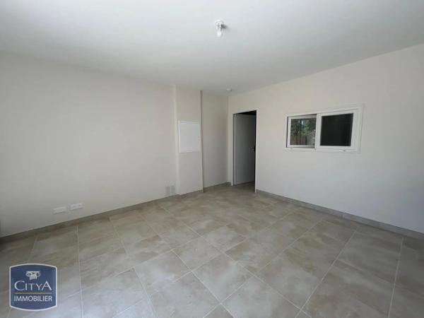 Appartement à louer 2 pièces 32.51m² Niort (79000)