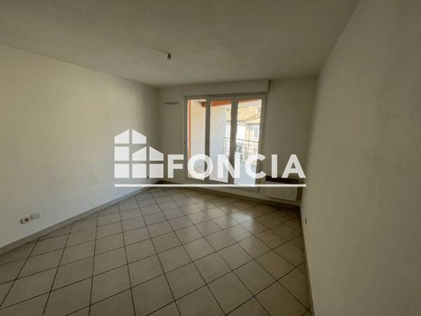 Location Appartement 3 pièces 67.95 m² - 54 ROUTE DE BEAUCAIRE Nimes Cedex 30000