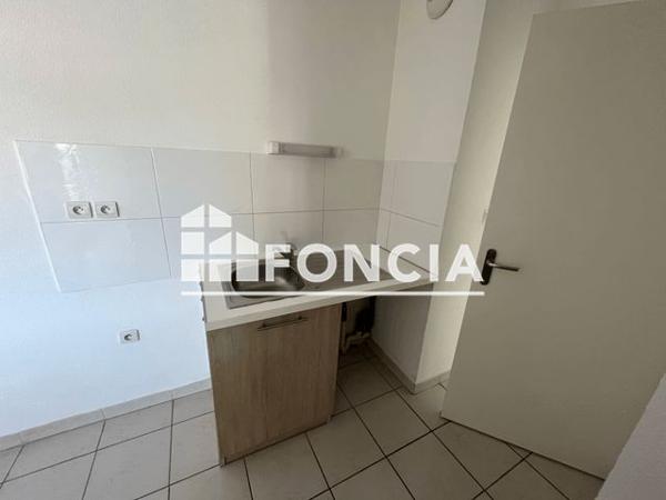 Location Appartement 3 pièces 67.95 m² - 54 ROUTE DE BEAUCAIRE Nimes Cedex 30000