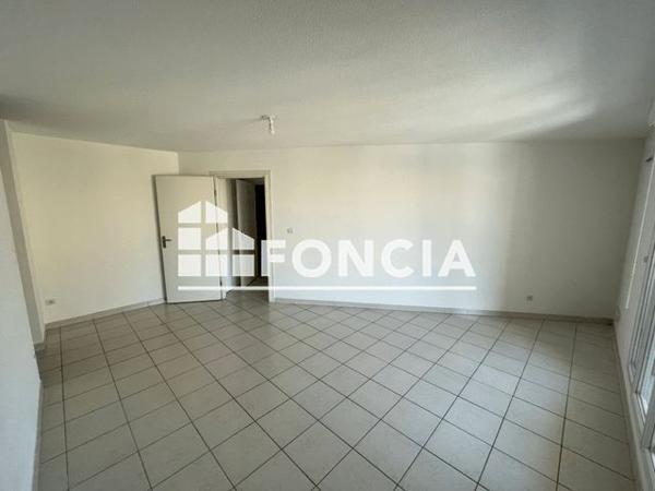 Location Appartement 3 pièces 67.95 m² - 54 ROUTE DE BEAUCAIRE Nimes Cedex 30000