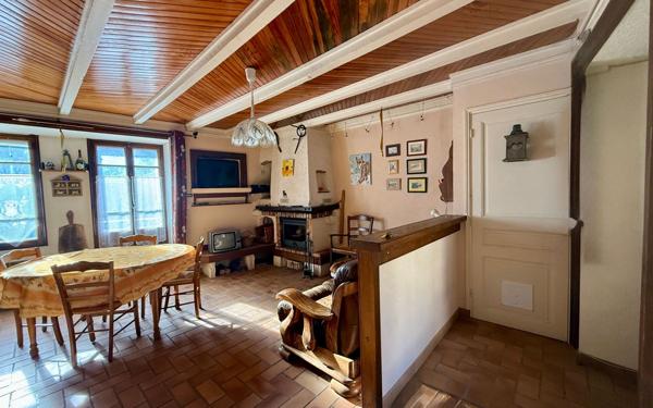 Maison à vendre    4 pièces • 60 m2 Valdrôme