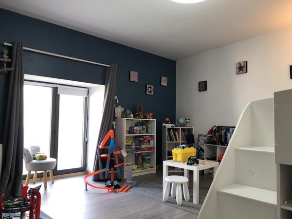 ANCIEN ATELIER RENOVE - ATYPIQUE // 325 M2 HABITABLES // 30 MN POITIERS/CHATELLERAULT