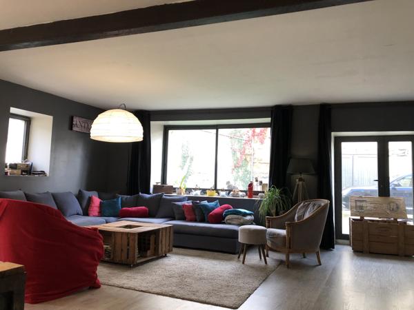 ANCIEN ATELIER RENOVE - ATYPIQUE // 325 M2 HABITABLES // 30 MN POITIERS/CHATELLERAULT