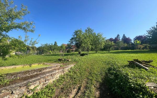 Terrain à vendre    Saint-Yrieix-la-Perche