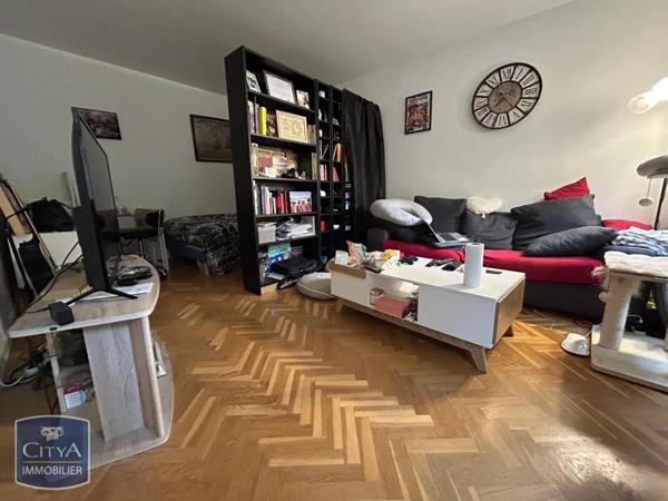 Appartement à louer 1 pièce 38.03m²