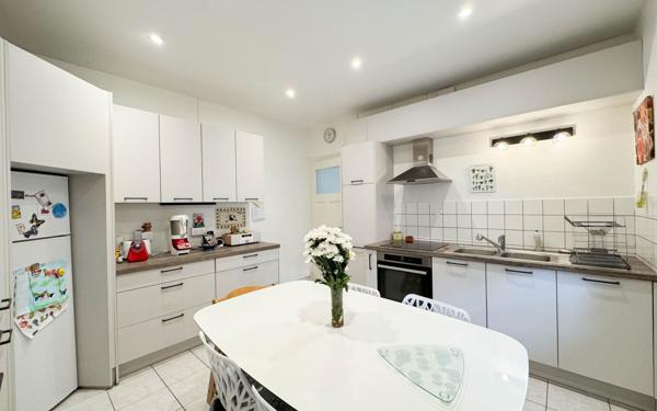 Appartement à vendre    2 pièces • 61,30 m2 Schiltigheim