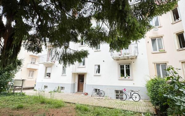 Appartement à vendre    2 pièces • 61,30 m2 Schiltigheim