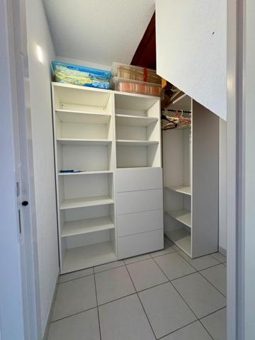 Appartement VUE MER  - 2 chambres avec terrasse,  jardinet et stationnement privé.