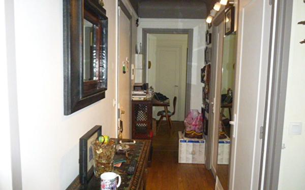 Appartement à louer    2 pièces • 46 m2 Paris 15