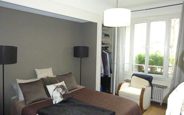 Appartement à louer    2 pièces • 46 m2 Paris 15