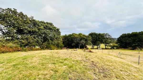 Un cadre idyllique, une maison lumineuse, un spa avec vue : votre havre de paix à Crozon