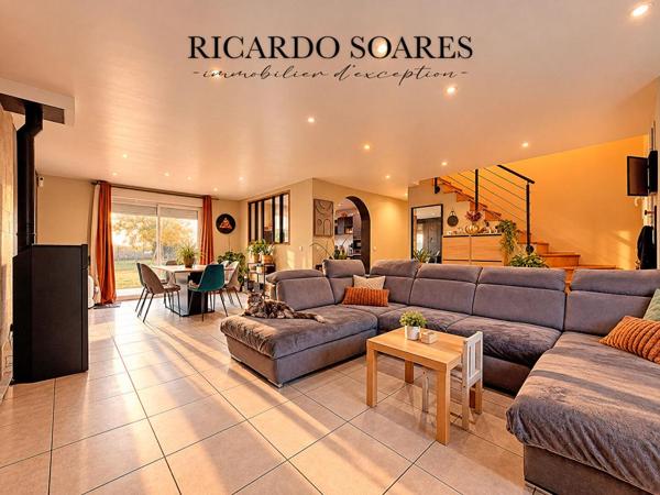 60700 PONT-SAINTE-MAXENCE (SARRON) - MAISON FAMILIALE 7 PIÈCES / 157 M2 AU SOL / 5 CHAMBRES / DOUBLE GARAGE / TERRAIN 876 M²