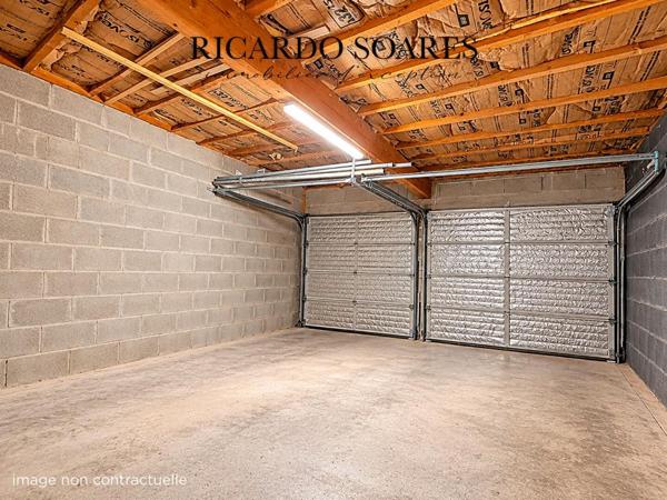 60700 PONT-SAINTE-MAXENCE (SARRON) - MAISON FAMILIALE 7 PIÈCES / 157 M2 AU SOL / 5 CHAMBRES / DOUBLE GARAGE / TERRAIN 876 M²