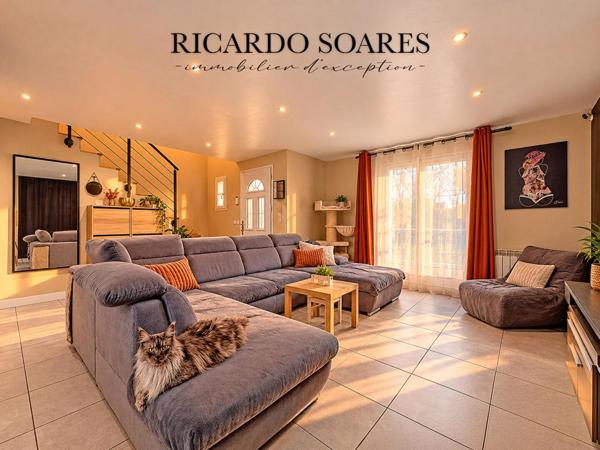 60700 PONT-SAINTE-MAXENCE (SARRON) - MAISON FAMILIALE 7 PIÈCES / 157 M2 AU SOL / 5 CHAMBRES / DOUBLE GARAGE / TERRAIN 876 M²