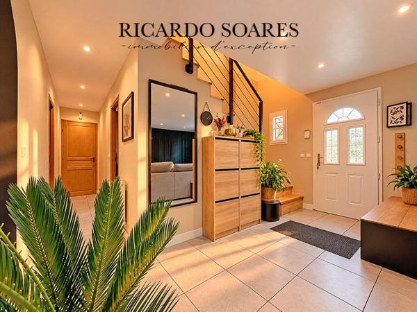 60700 PONT-SAINTE-MAXENCE (SARRON) - MAISON FAMILIALE 7 PIÈCES / 157 M2 AU SOL / 5 CHAMBRES / DOUBLE GARAGE / TERRAIN 876 M²