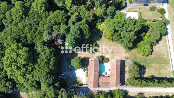 Maison 17 pièces - 450 m²