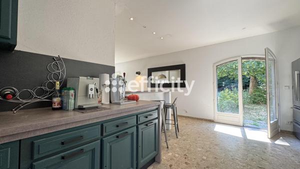 Maison 17 pièces - 450 m²