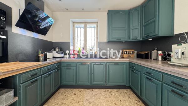 Maison 17 pièces - 450 m²