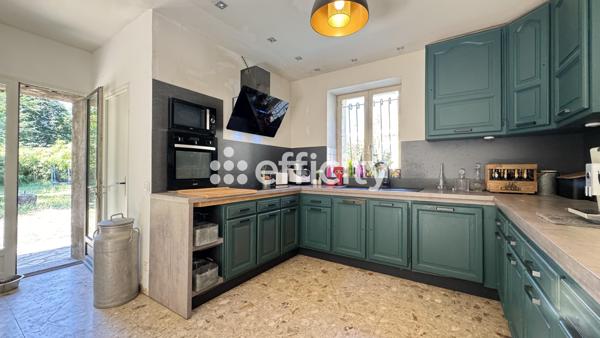 Maison 17 pièces - 450 m²