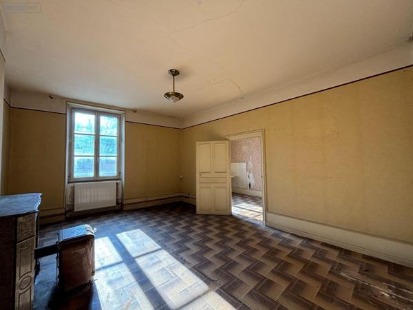 Maison à vendre à Cousance dans le Jura (39190), ref : 71111-128