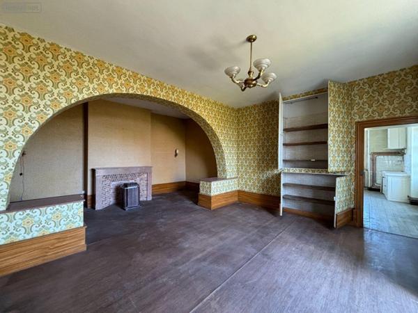 Maison à vendre à Cousance dans le Jura (39190), ref : 71111-128