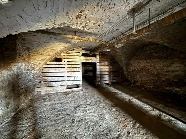 Maison à vendre à Cousance dans le Jura (39190), ref : 71111-128