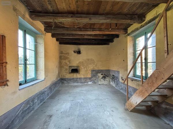Maison à vendre à Cousance dans le Jura (39190), ref : 71111-128