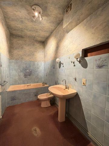 Maison à vendre à Cousance dans le Jura (39190), ref : 71111-128