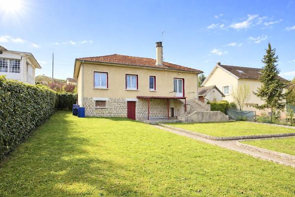 La Ferté-Gaucher (77320) Maison de plain-pied - 93m ² - sous-sol total