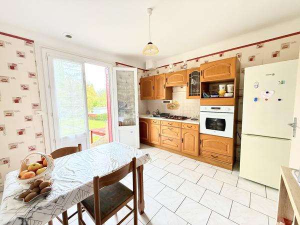 La Ferté-Gaucher (77320) Maison de plain-pied - 93m ² - sous-sol total