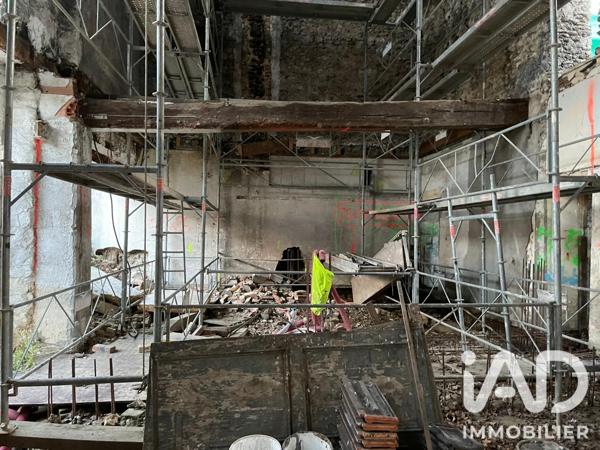 Immeuble à vendre 331 m² Arpajon