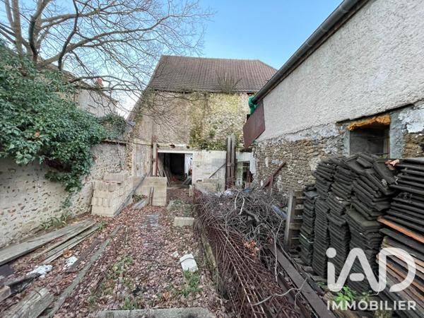 Immeuble à vendre 331 m² Arpajon