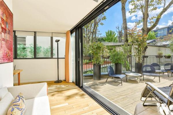 75005 Paris - Panthéon / Monge - Appartement 45 m² rénové avec terrasse de 35 m²