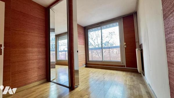 92100 BOULOGNE NORD - APPARTEMENT 2 PIECES - A RENOVER- BOX