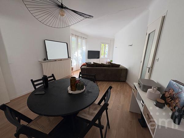 APPARTEMENT RENOVE NIORT - 3 pièce(s) - 81 m2