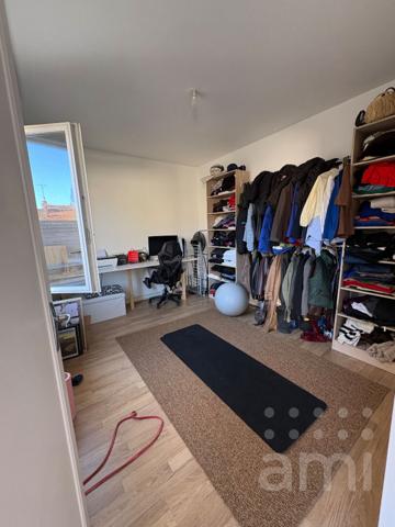 APPARTEMENT RENOVE NIORT - 3 pièce(s) - 81 m2