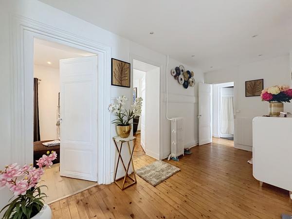 Appartement
         4 pièces
        - 132 m² 199 900 € *