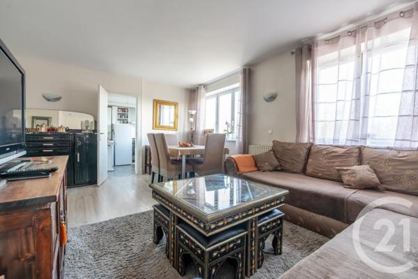 Appartement F3 Bis à vendre  3 pièces - 63,69 m2 JOINVILLE LE PONT - 94