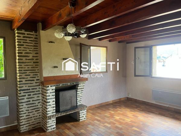 Chalet de 140m² (117m² loi carrez ) proche du  centre villagesur 348m² de terrain - opportunite locative