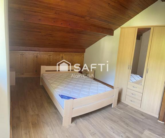 Chalet de 140m² (117m² loi carrez ) proche du  centre villagesur 348m² de terrain - opportunite locative