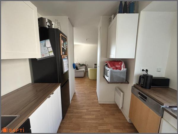 Au dernier étage avec terrasse