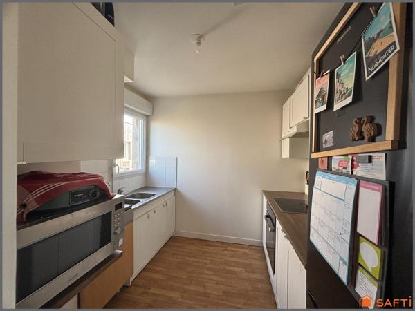 Au dernier étage avec terrasse