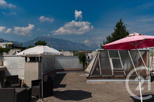 Appartement T6 à vendre  6 pièces - 136,32 m2 ST MARTIN D HERES - 38