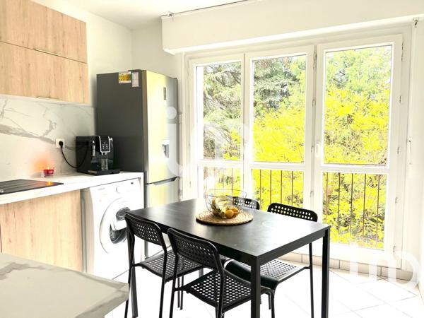 Appartement à vendre 4 pièces 80 m² Bourgoin-Jallieu